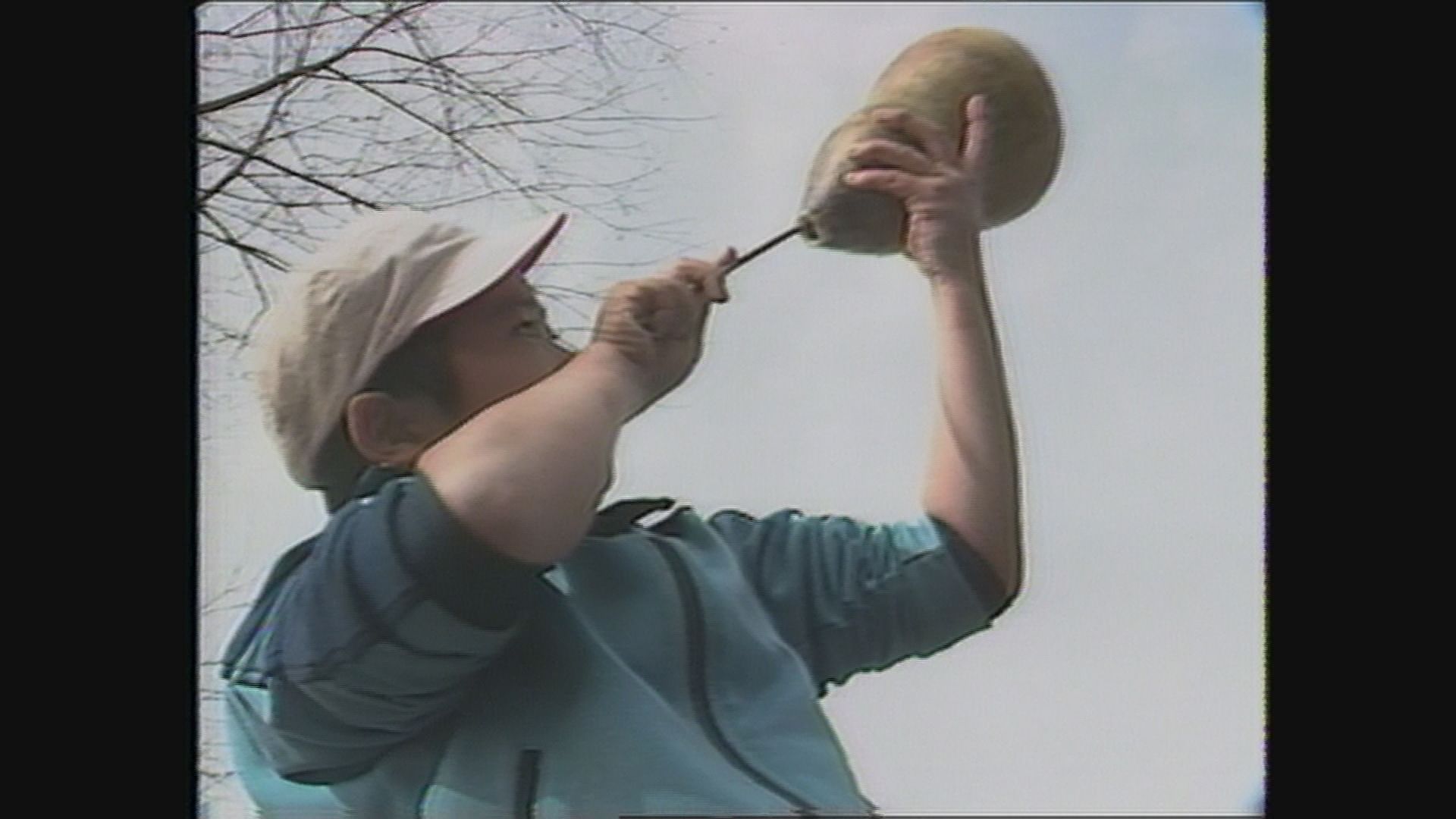木曽・開田小でひょうたん作り（1986年）イメージ